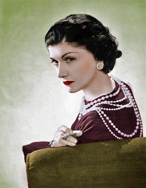 coco chanel face shape|coco chanel fashion photos.